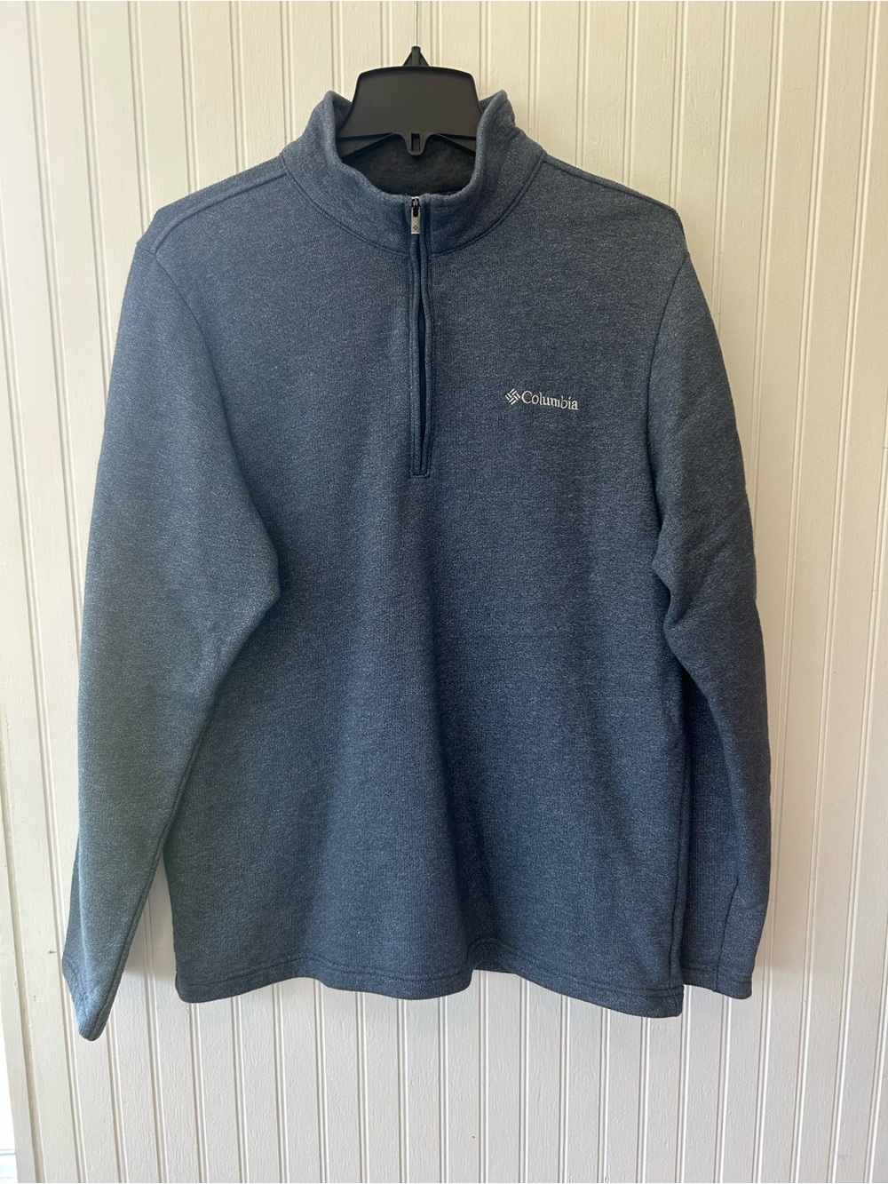 Columbia Dark Blue Quarter-Zip Fleece Pullover - Men’s Medium
